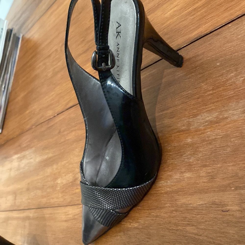 Anne Klein Size 7 Heels - Picture 6 of 9